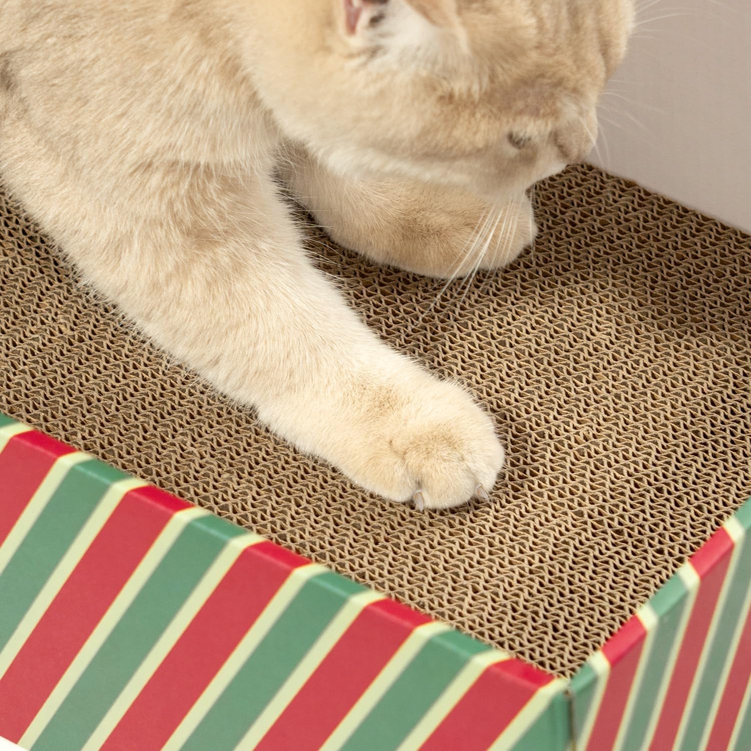 Cat Scratcher Box with 3-Layer Corrugated Pad, Heavy-Duty Double-Sided Cardboard Scratching Board & Bed, Checkered Design, for Cats, Large